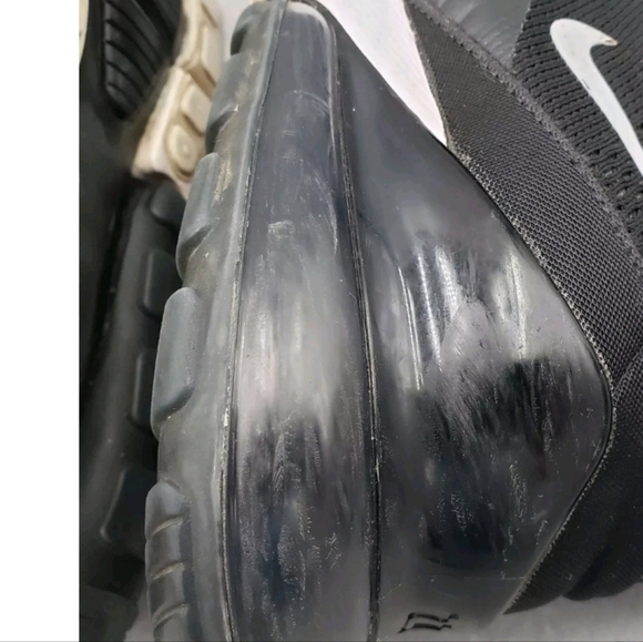 Nike Air Max 270 /  Black Running Athletic Comfort Shoes AH6789-001 Womans 10.5 - Picture 6 of 11